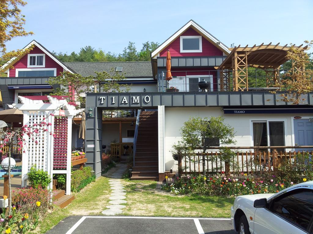 Gyeongju Tiamo Pension Ngoại thất bức ảnh