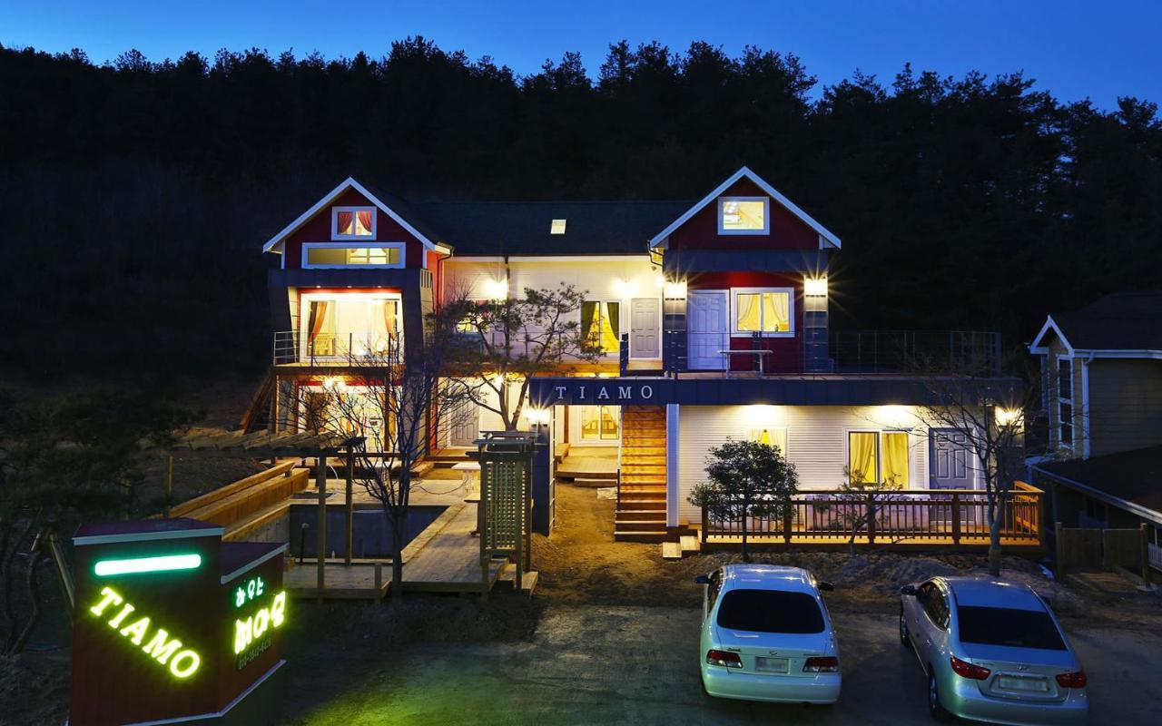 Gyeongju Tiamo Pension Ngoại thất bức ảnh